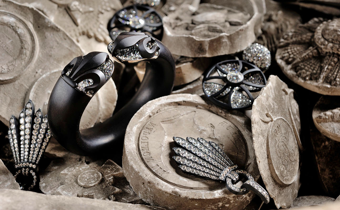 Selection of Hemmerle designs inspired by medals